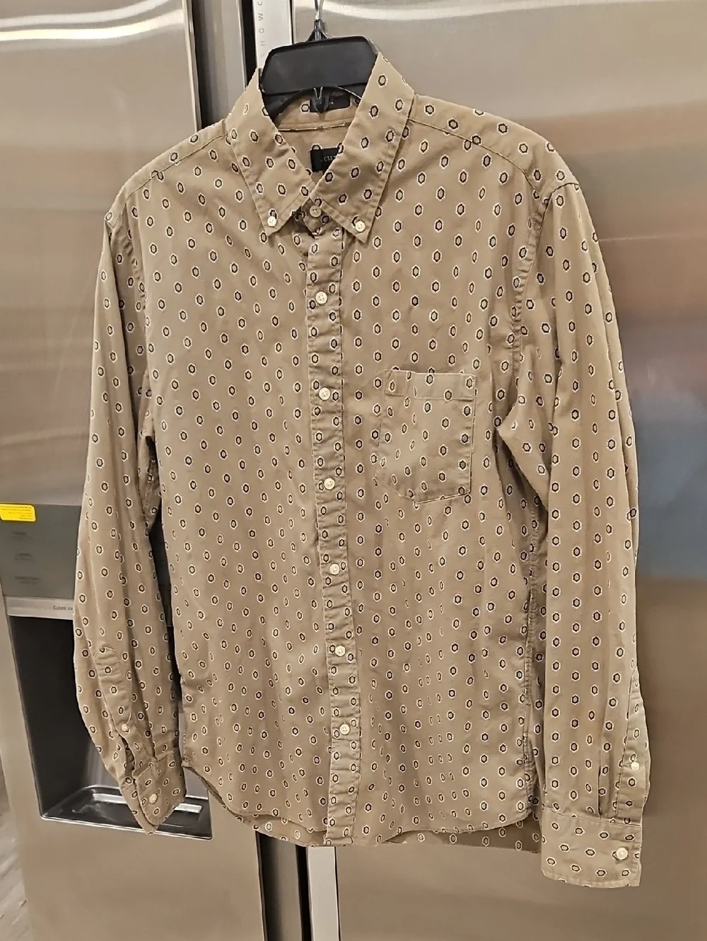 ​J. CREW Slim Fit Button Down Shirt Tan Geometric Medallion Print Size Medium